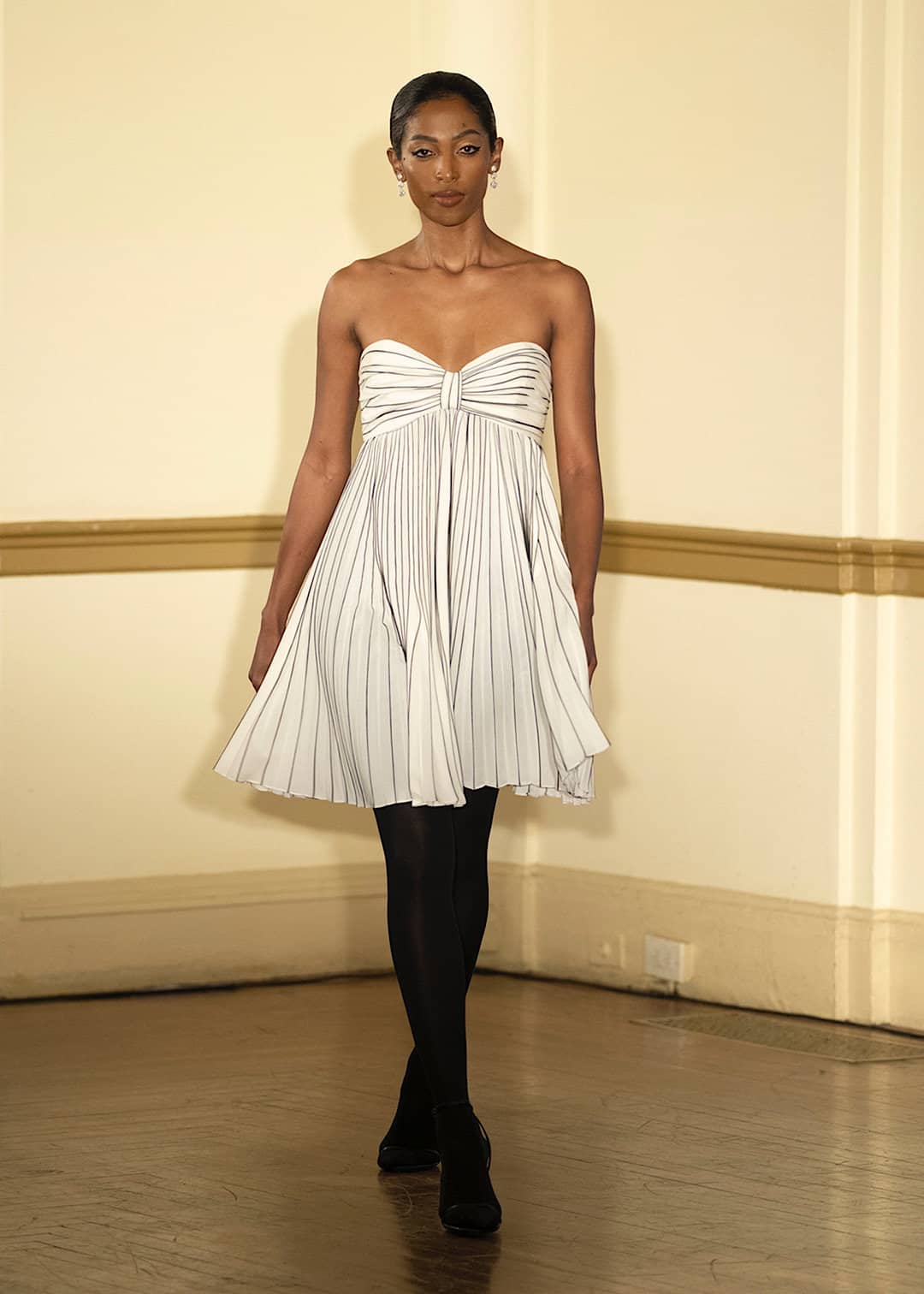 Kevan Hall's '’FACETED’' Collection: An Ode to Diamonds and Glamour