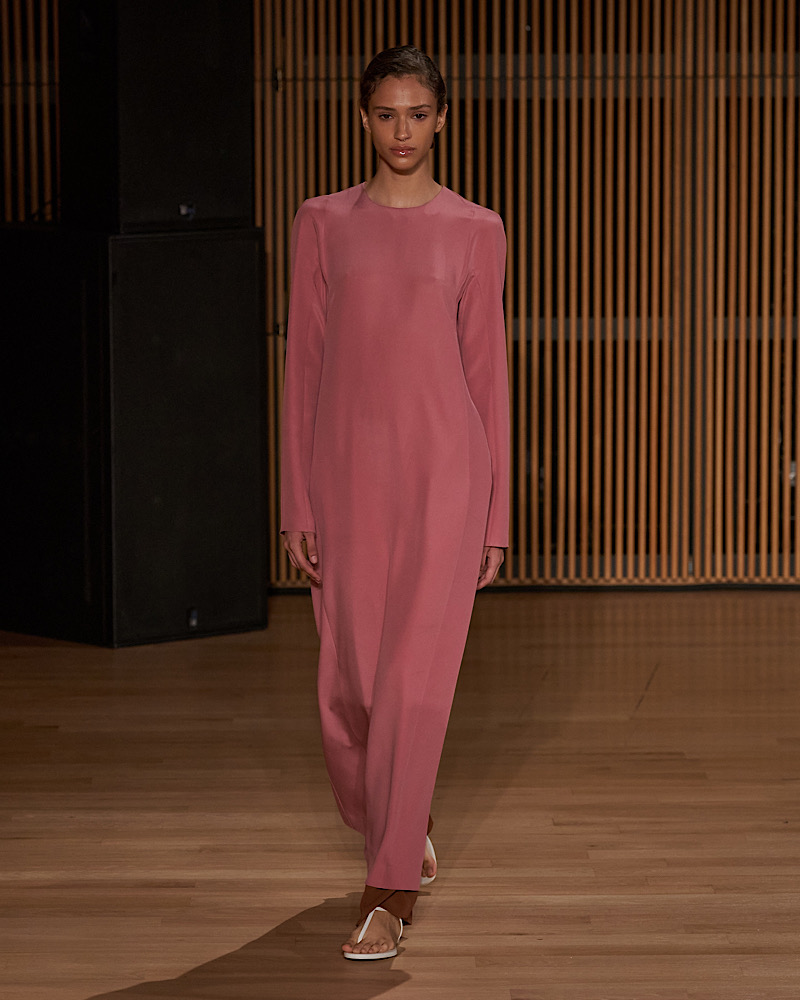 FFORME's Spring/Summer 2024 Collection: A Study in Elegance at New York Fashion Week