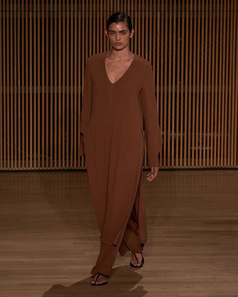 FFORME's Spring/Summer 2024 Collection: A Study in Elegance at New York Fashion Week