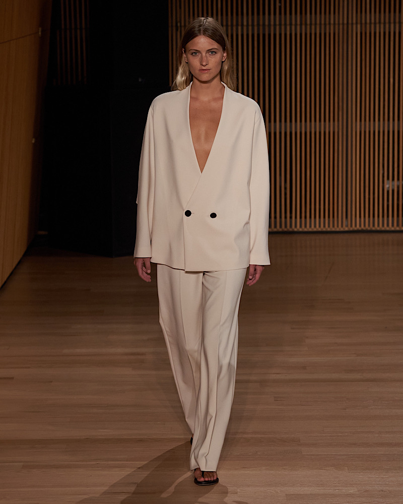 FFORME's Spring/Summer 2024 Collection: A Study in Elegance at New York Fashion Week