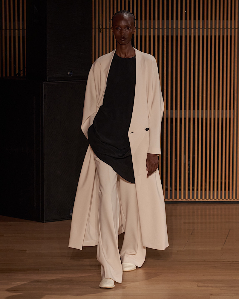 FFORME's Spring/Summer 2024 Collection: A Study in Elegance at New York Fashion Week