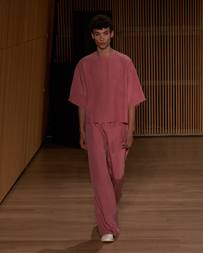 FFORME's Spring/Summer 2024 Collection: A Study in Elegance at New York Fashion Week