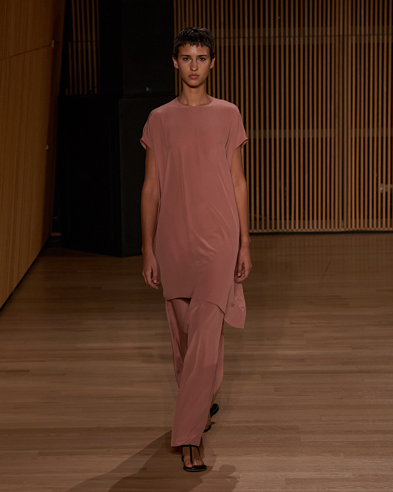 FFORME's Spring/Summer 2024 Collection: A Study in Elegance at New York Fashion Week